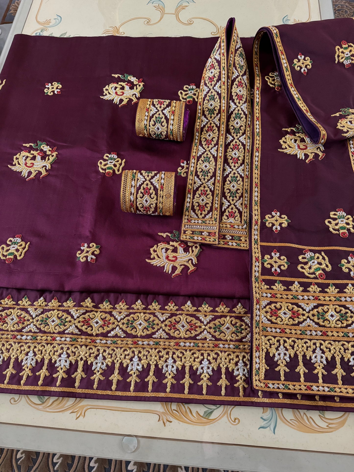 Traditional Laotian Burgundy Padding Set