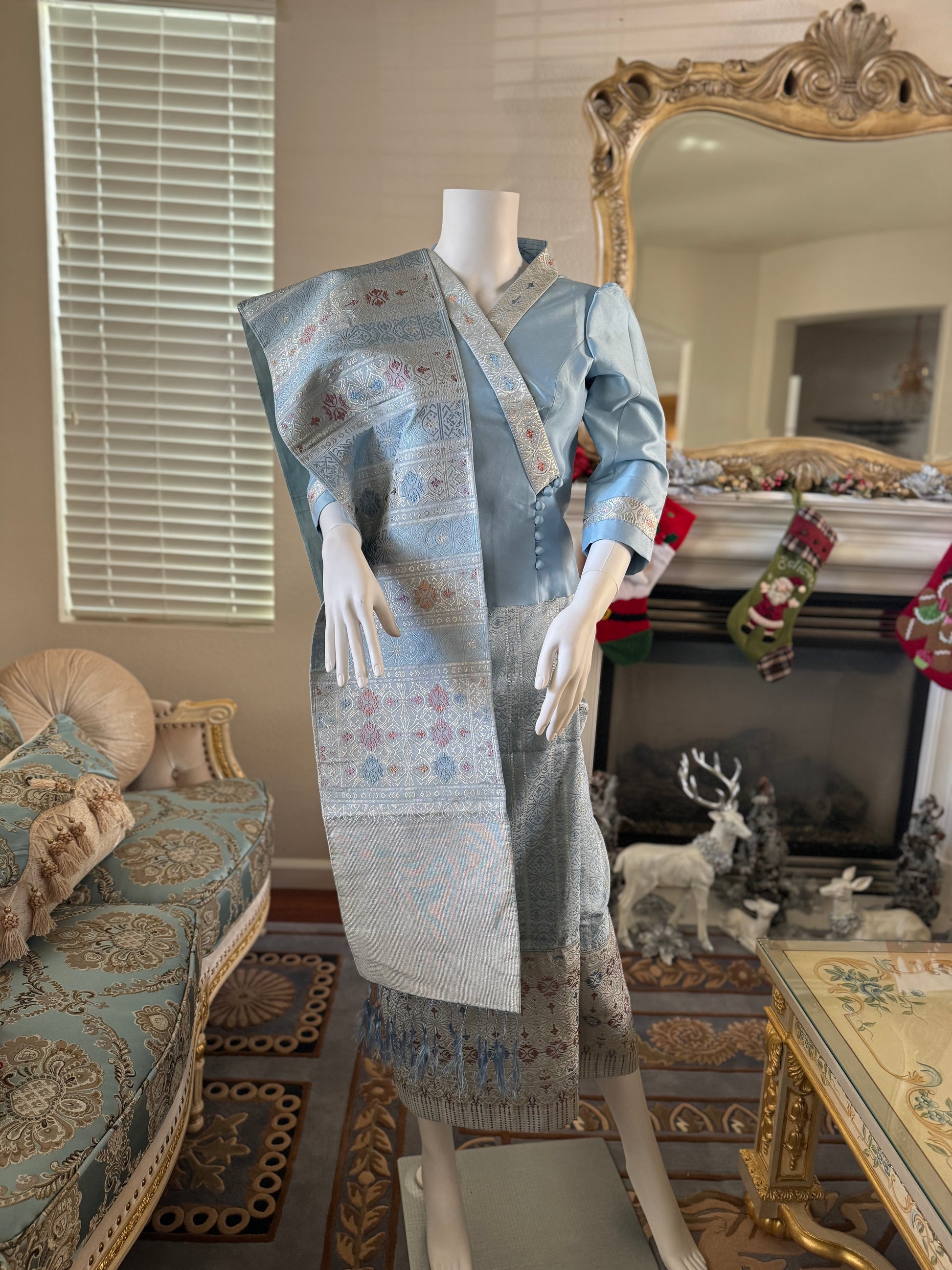 lao silk dress Traditional Thai dress, Thai wedding dress, Lao dress, Thai dress, Khmer dress